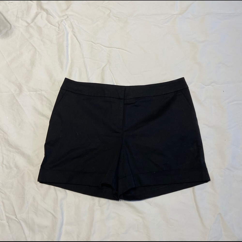 Zip-Up Dress Shorts P50